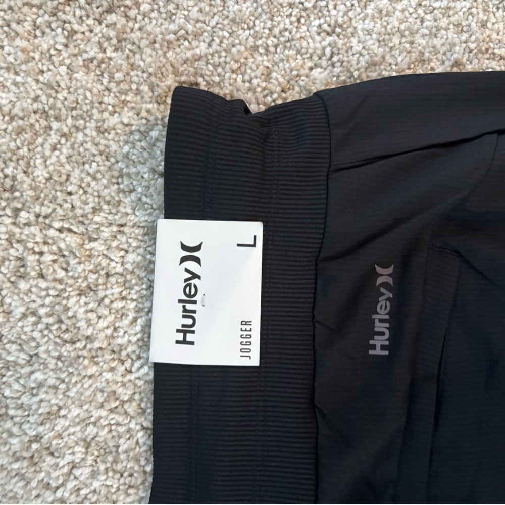 Hurley Women's Black joggers Pants - Picture 4 of 4